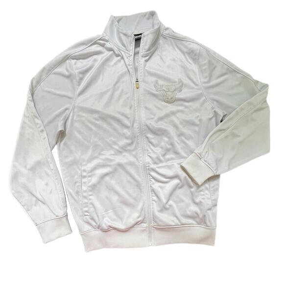 NBA Chicago Bulls Neutral White & Gray Bomber Jacket - XL - Picture 1 of 10